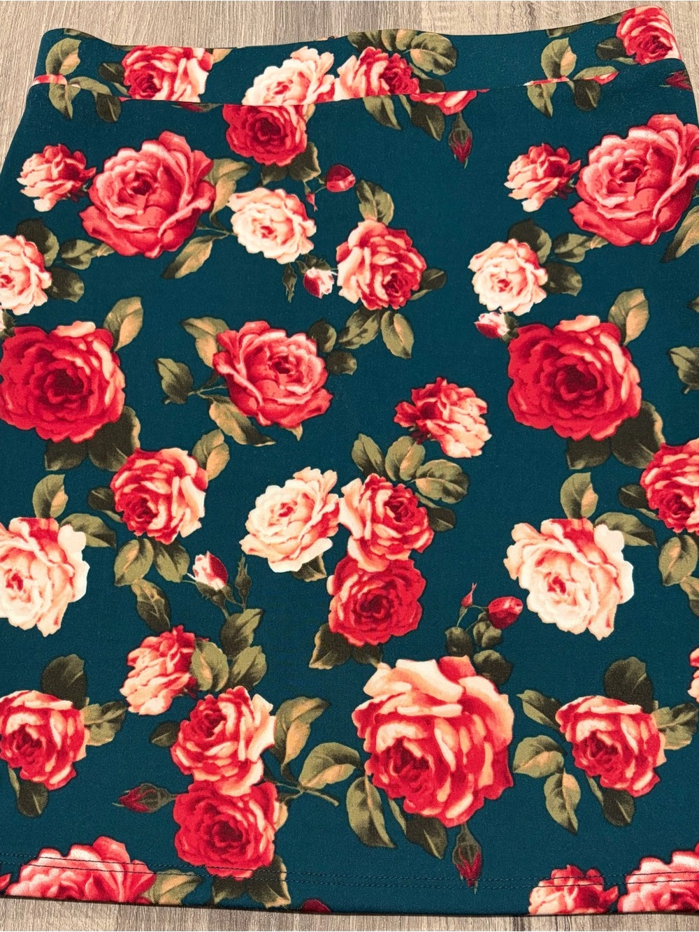 Forever 21 Floral Teal Rose Print mini skirt